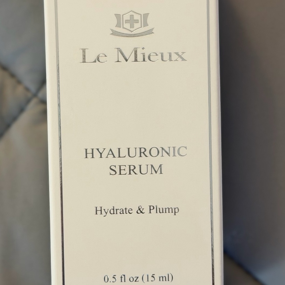 Le Mieux Hyaluronic Serum - Elegant White
